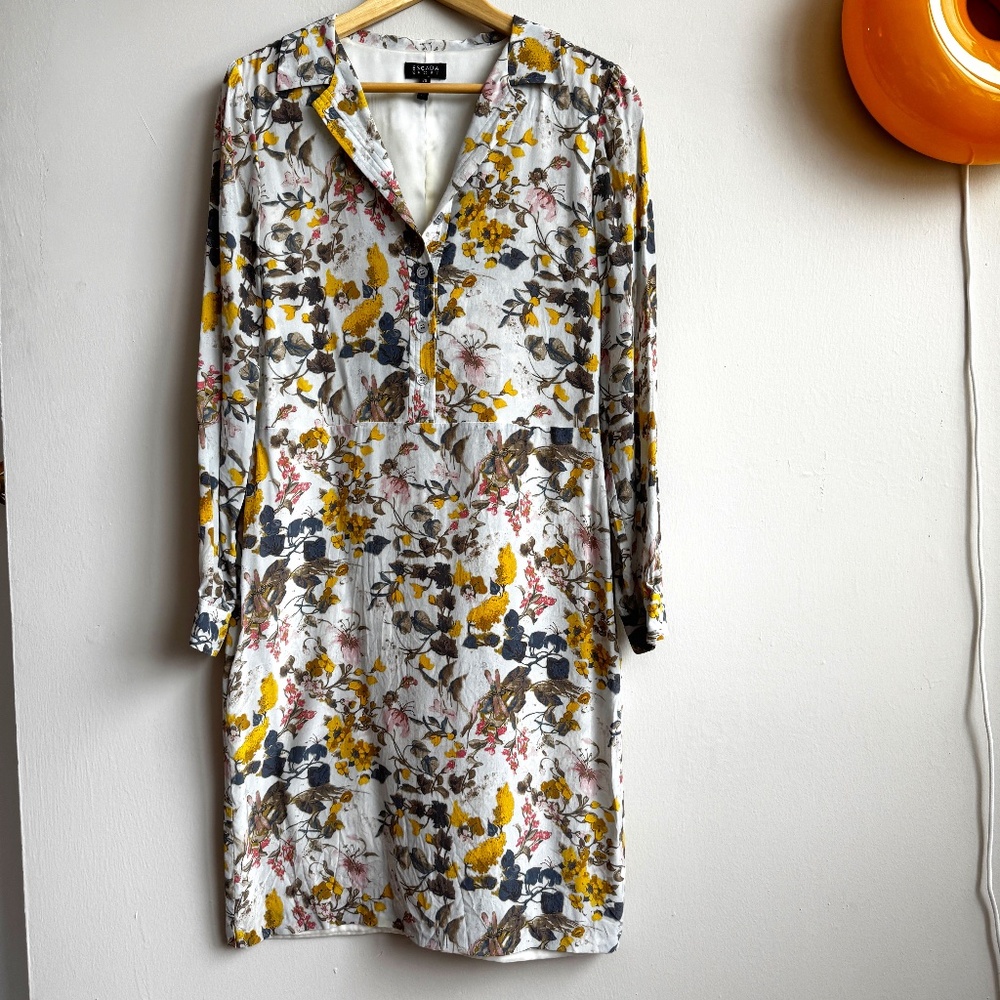 ESCADA 100% Silk Floral Button Up Dress - Size 38
